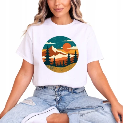 Góry zachód słońca krajobraz vintage las natura podróże trekking outdoor retro styl Damska koszulka