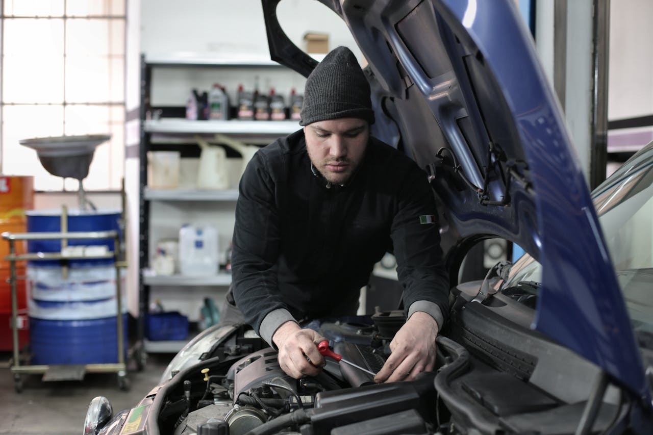 Gadżety dla mechaników – przewodnik pełen pomysłów